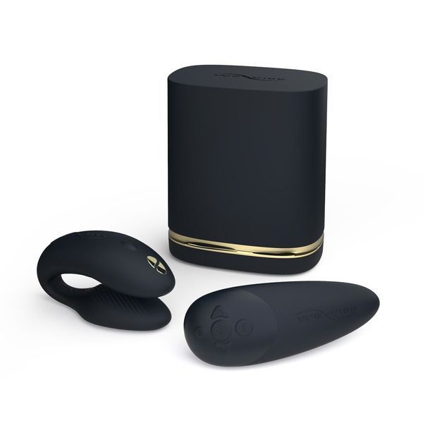 Преміальний подарунковий набір Golden Moments: Womanizer Premium та We-Vibe Chorus Black SX2518 фото
